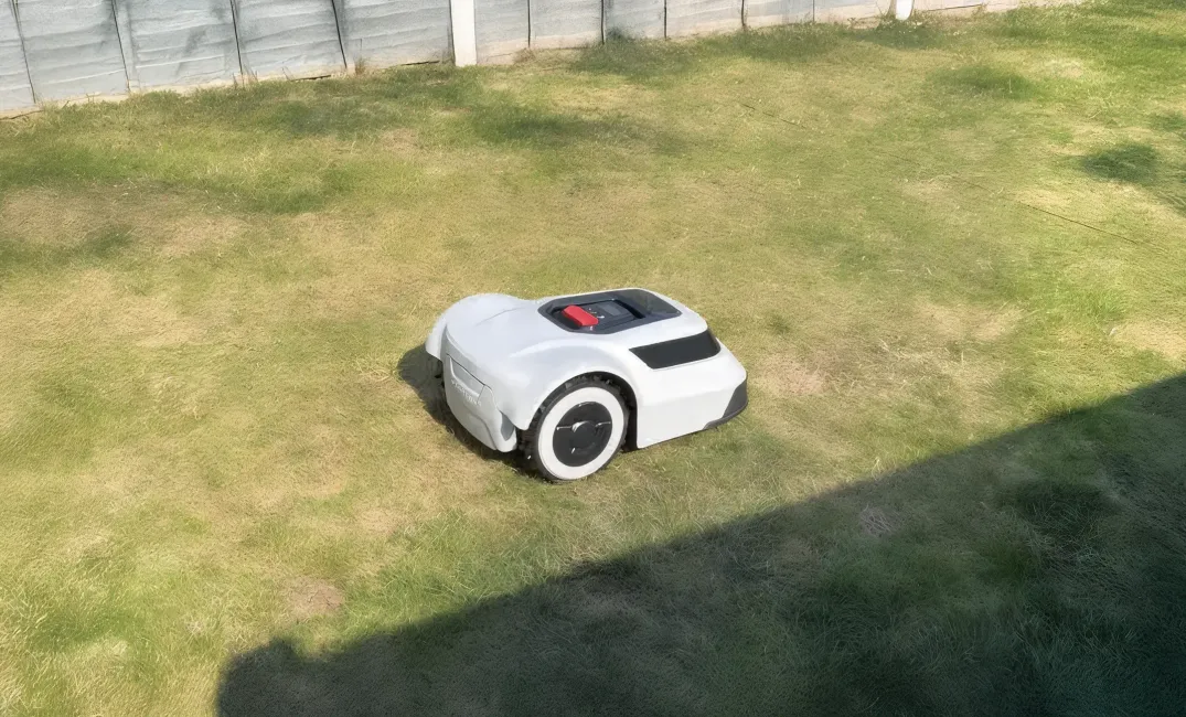 ANTHBOT Genie600 im Test – Was taugt der Mähroboter ohne Begrenzungskabel?